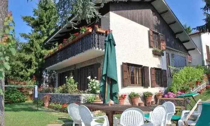 Rexer-Roburent-VILLA-indipendente-con-giardino-in-SAN-GIACOMO-ROBURENT-CN-ALTRO