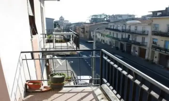 Rexer-Gradoli-Casa-buono-stato-Balcone