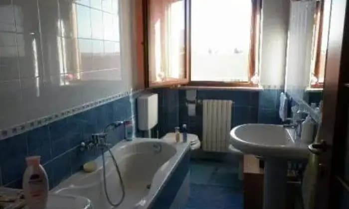 Rexer-Torino-Bilocale-arredato-BAGNO