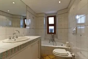 Rexer-Roma-Apartment-San-Pietro-BAGNO