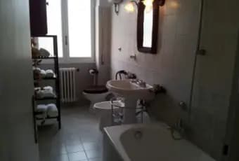 Rexer-Roma-Camere-uso-turistico-BAGNO