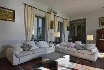 Rexer-Lucca-Villa-Blerinda-SALONE