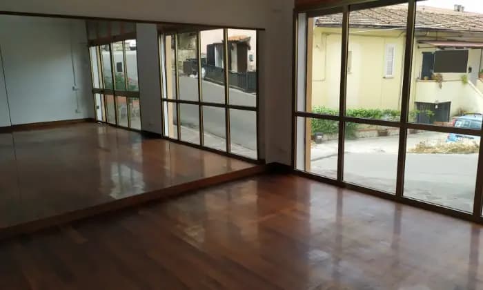 Rexer-Sezze-Locale-mq-parquet-SALONE