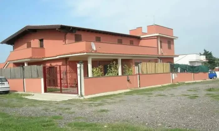 Rexer-Pomezia-Residence-Villa-ALTRO