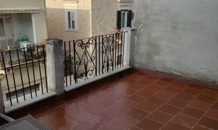 Rexer-Acquaviva-delle-Fonti-Appartamento-Indipendente-TERRAZZO