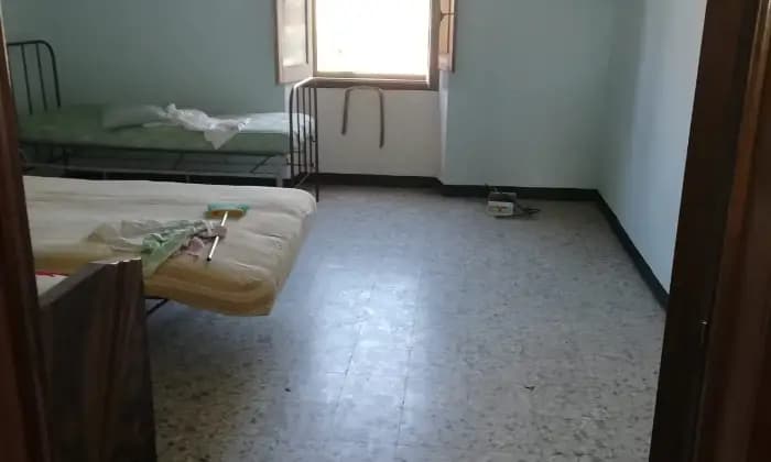 Rexer-Abbasanta-Casa-indipendente-in-pieno-centro-CAMERA-DA-LETTO