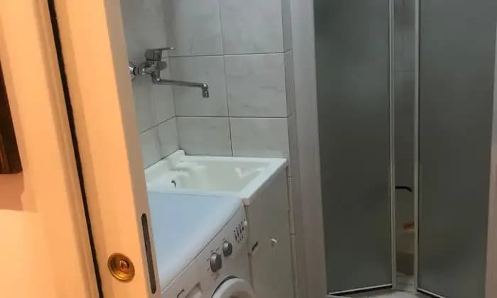 Rexer-Piacenza-Vendesi-Appartamento-alle-porte-del-centro-BAGNO