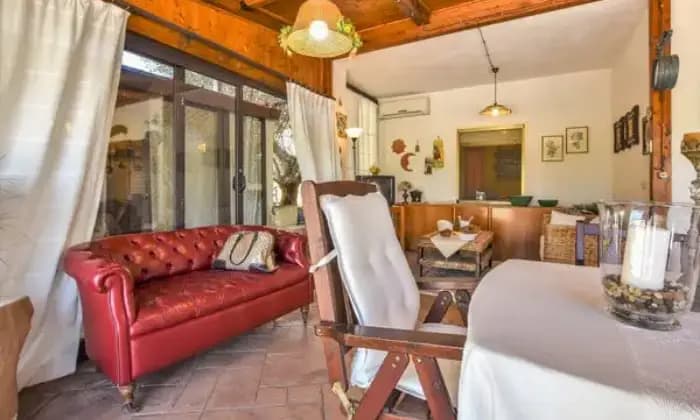 Rexer-Enna-Villa-con-terreno-lontana-dal-centro-abitato-circa-km-Veranda