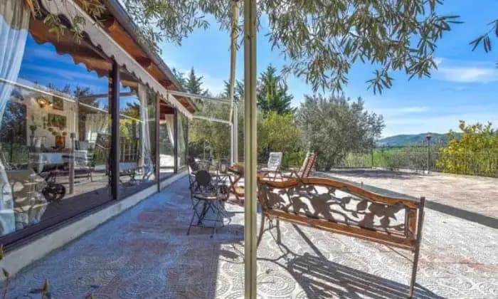 Rexer-Enna-Villa-con-terreno-lontana-dal-centro-abitato-circa-km-TERRAZZO