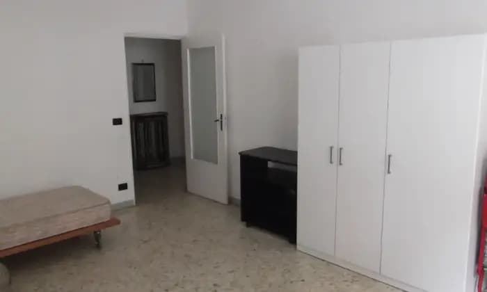 Rexer-Bari-Bilocale-in-vendita-in-via-Libert-CAMERA-DA-LETTO