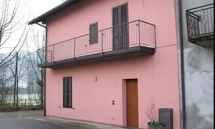 Rexer-Ronago-Vendesi-appartamento-in-Via-Fornace-a-Ronago-CO-ALTRO