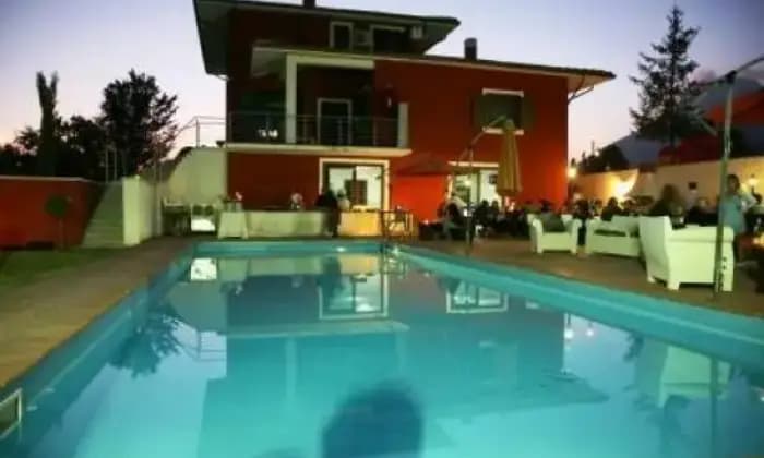 Rexer-Massa-dAlbe-Villa-con-piscina-Strada-Provinciale-per-Avezzano-Massa-dAlbe-Terrazzo