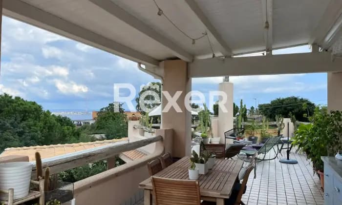 Rexer-Villa-San-Giovanni-A-VILLA-SAN-GIOVANNI-Villa-con-piscina-e-vista-panoramica-sullo-stretto-di-Messina-balcone