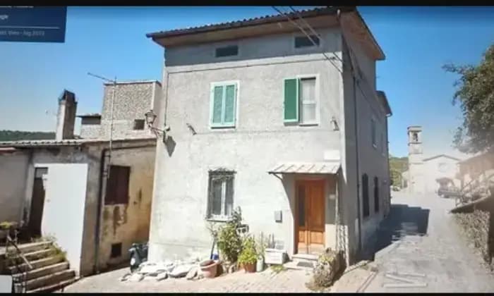 Rexer-Sorano-Casa-indipendente-in-vendita-in-via-Dante-Alighieri-a-Sorano-Terrazzo