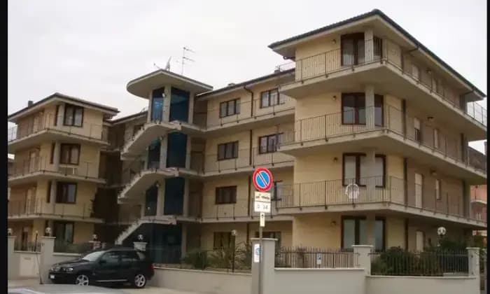 Rexer-Porto-SantElpidio-Vendesi-appartamento-di-recente-costruzione-a-Porto-SantElpidio-FM-Italy-Garage