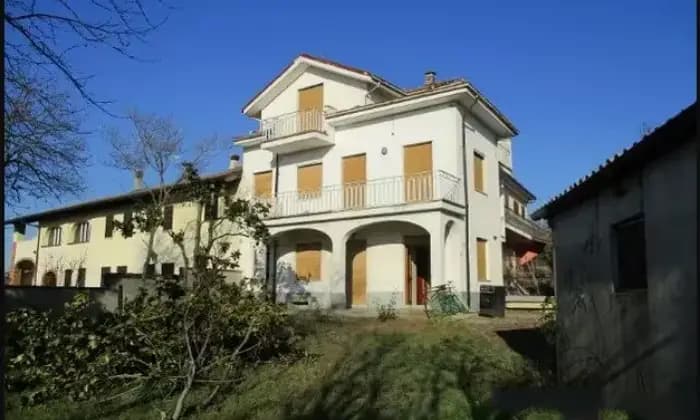 Rexer-Villadeati-Vendesi-Casa-indipendente-nel-Monferrato-raro-belvedereVILLADEATI-Giardino