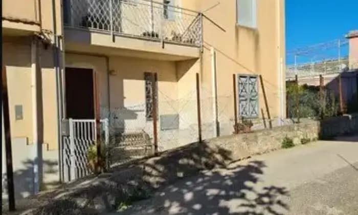 Rexer-Villafrati-Vendesi-Luminoso-appartamento-con-veranda-a-VILLAFRATI-PA-Terrazzo