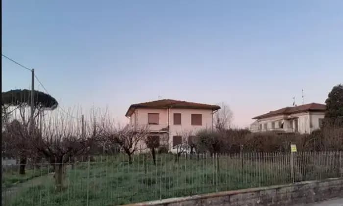 Rexer-Altopascio-Casa-in-vendita-a-ALTOPASCIO-LU-Terrazzo