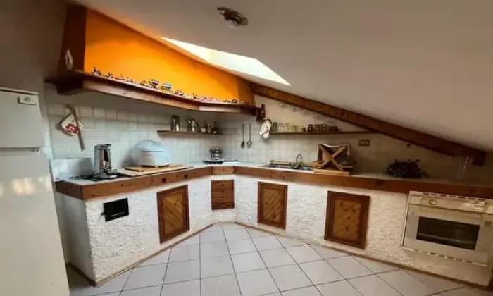 Rexer-Pordenone-Bifamiliare-divisa-in-due-appartamenti-Cucina