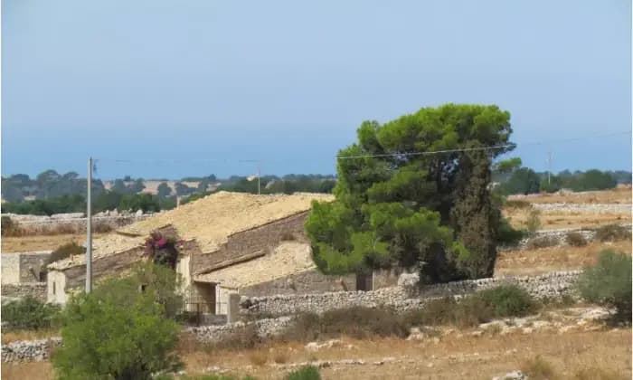 Rexer-Ragusa-Splendida-masseria-tradizionale-in-vendita-a-Ragusa-RG-Terrazzo