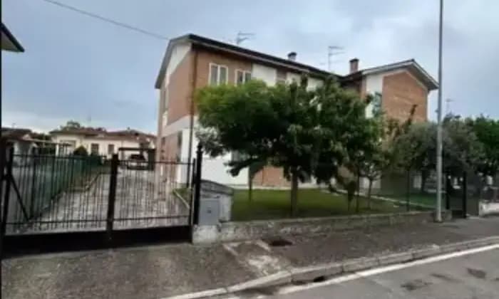 Rexer-Gazoldo-degli-Ippoliti-Casa-indipendente-in-vendita-a-GAZOLDO-DEGLI-IPPOLITI-MN-Giardino