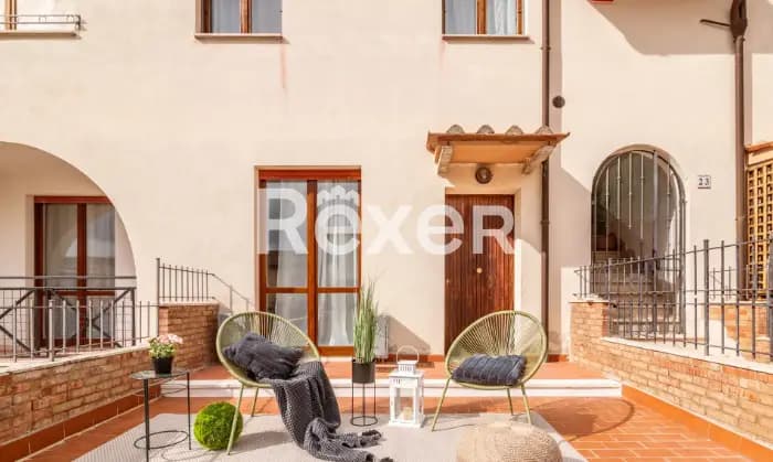 Rexer-Montalcino-Appartamento-con-ingresso-indipendente-appena-ristrutturato-con-vista-sulla-Val-dOrcia-TERRAZZO