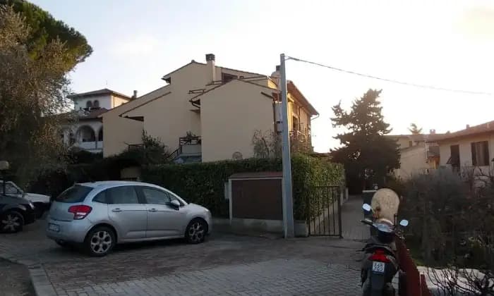 Rexer-Montespertoli-Vendesi-appartamento-via-Romita-Montespertoli-FI-Terrazzo