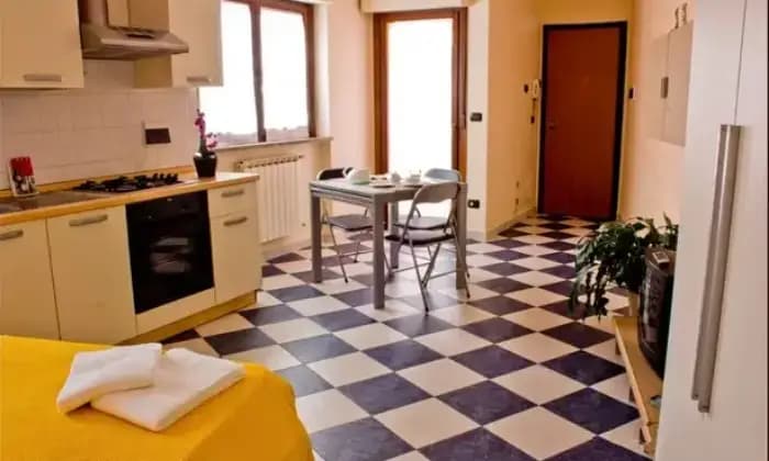 Rexer-Arezzo-Monolocale-arredato-in-vendita-in-centro-di-AREZZO-AR-Cucina