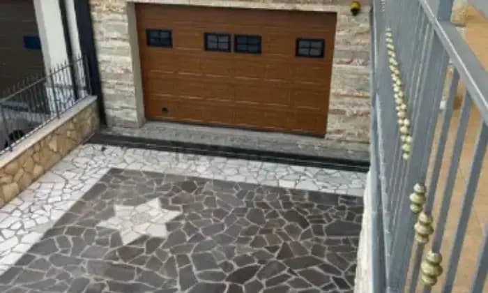 Rexer-Rapolla-Villa-in-vendita-in-contrada-Gianvito-a-Rapolla-PZ-Garage