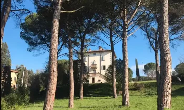 Rexer-Perugia-Villa-in-stile-liberty-in-via-del-Roccolo-a-Collepepe-Terrazzo