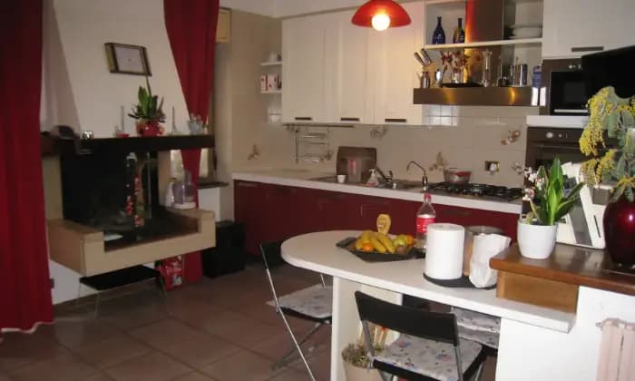 Rexer-Marta-Appartamento-a-Marta-VT-Lago-di-Bolsena-Cucina