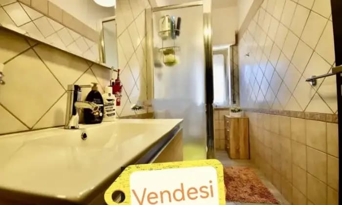 Rexer-Canicatt-Appartamento-in-vendita-in-viale-della-Vittoria-Canicatt-Bagno