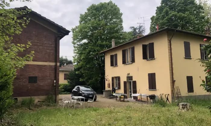 Rexer-Budrio-Splendida-villa-con-parco-Giardino