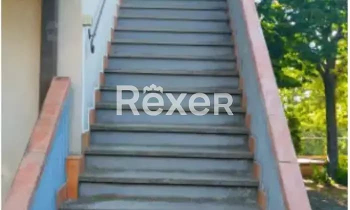 Rexer-Seggiano-Appartamento-in-vendita-in-localit-Pescina-a-Seggiano-Terrazzo
