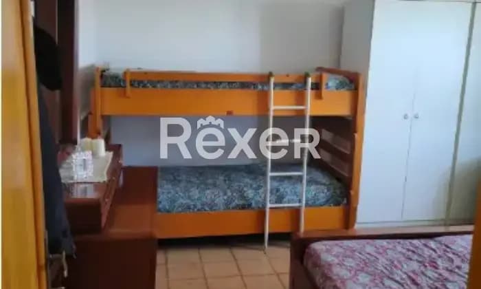 Rexer-Seggiano-Appartamento-in-vendita-in-localit-Pescina-a-Seggiano-CameraDaLetto