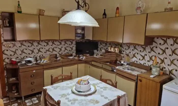 Rexer-Partanna-Appartamento-in-vendita-in-via-Libert-Cucina