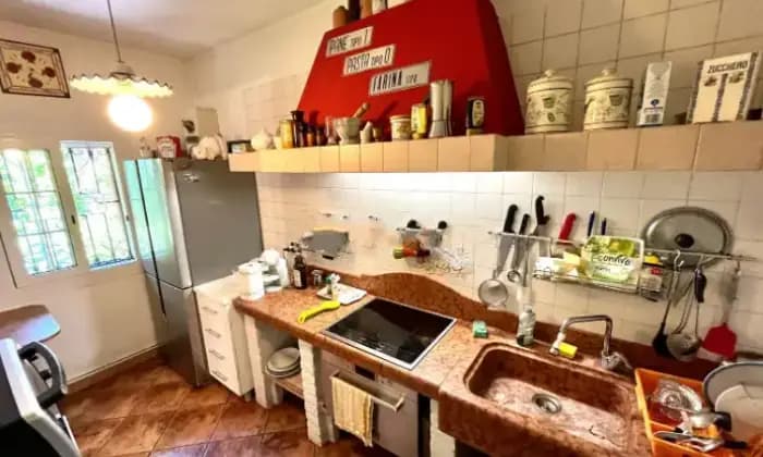 Rexer-Salgareda-Villa-in-vendita-in-via-Risorgimento-Campodipietra-Cucina