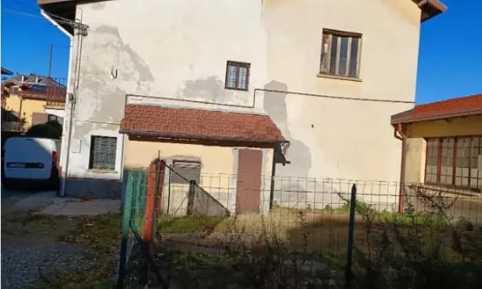 Rexer-Gallarate-Casa-di-paese-in-vendita-in-via-A-Sciesa-Gallarate-Terrazzo