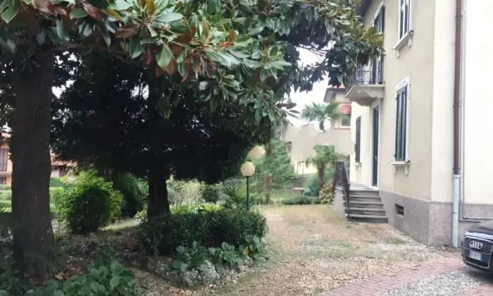Rexer-Gemonio-Villa-in-vendita-in-via-Lunga-Giardino