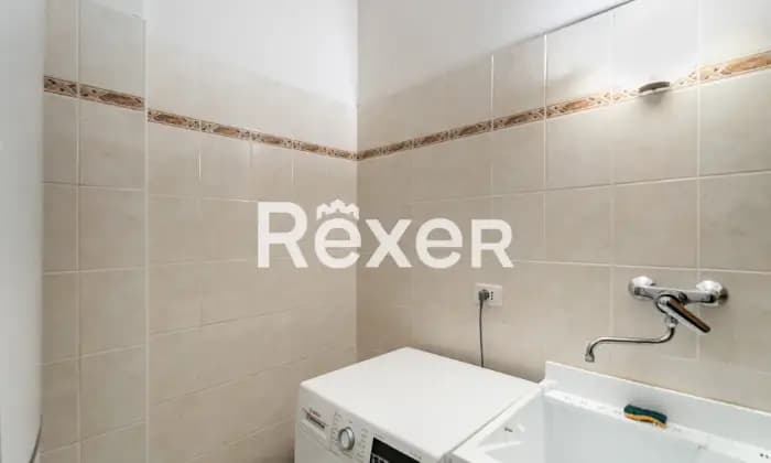 Rexer-Bologna-Appartamento-mq-con-terrazzo-possibilit-acquisto-garage-Bagno