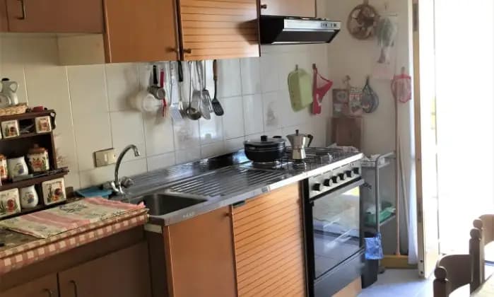 Rexer-Cropani-Appartamento-in-palazzina-da-piani-con-unit-Cucina
