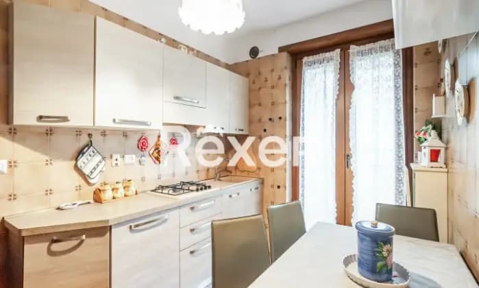 Rexer-Chieri-Appartamento-in-palazzina-ristrutturata-Cucina