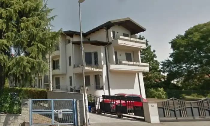 Rexer-Castelfranco-di-Sotto-Appartamento-in-vendita-a-Castelfranco-di-Sotto-Giardino