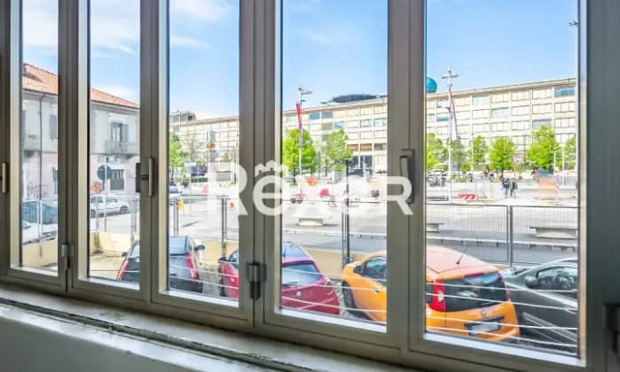 Rexer-Torino-Quadrilocale-di-fronte-alla-fermata-Lingotto-della-linea-metropolitana-Terrazzo