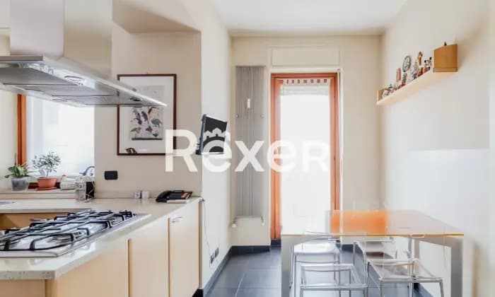 Rexer-Milano-Maggiolina-Zara-Appartamento-di-cinque-locali-completamente-ristrutturato-Cucina