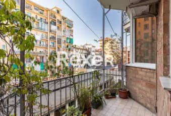 Rexer-Torino-Appartamento-nella-Casa-degli-Specchi-Terrazzo