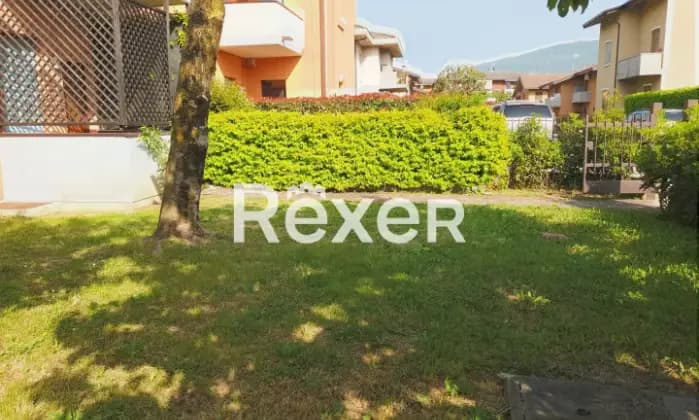 Rexer-Bovezzo-Monolocale-recentemente-ristrutturato-con-giardino-privato-e-box-auto-Giardino
