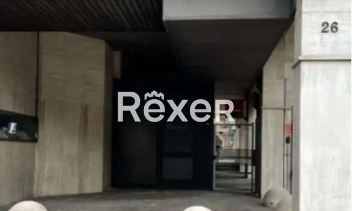 Rexer-Como-Como-via-Magenta-Auto-silos-Garage