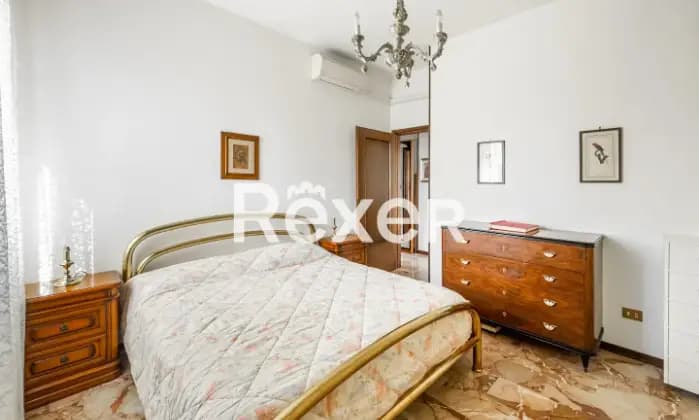 Rexer-Bologna-Santa-Viola-via-Speranza-Appartamento-mq-con-balcone-e-cantina-Possibilit-acquisto-box-CameraDaLetto