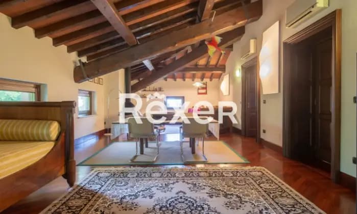 Rexer-Torrile-Villa-storica-di-pregio-con-terreni-fabbricati-accessori-e-palazzina-con-sei-appartamenti-Altro